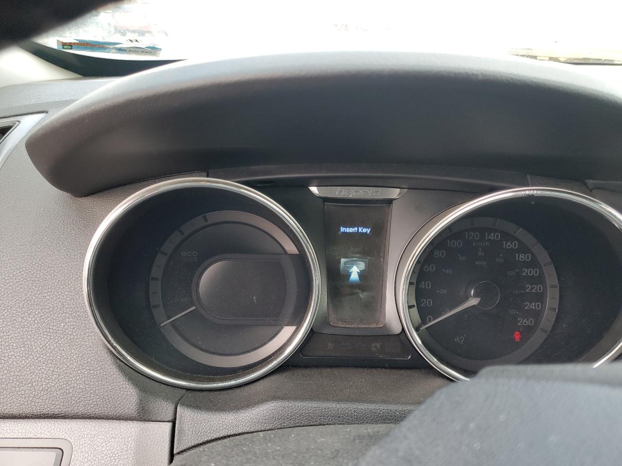 2012 Hyundai Sonata - Image 9