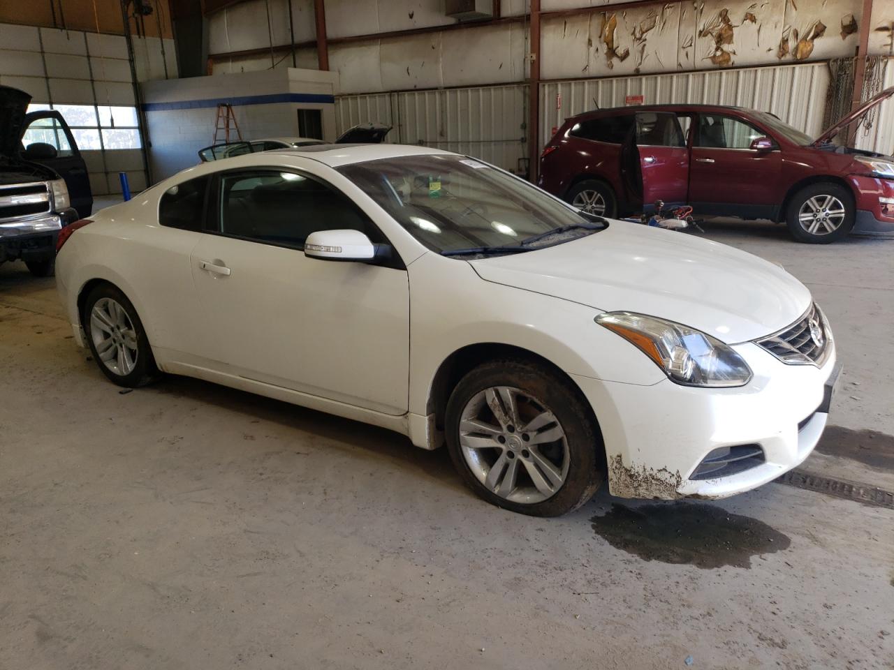 2013 Nissan Altima - Image 4