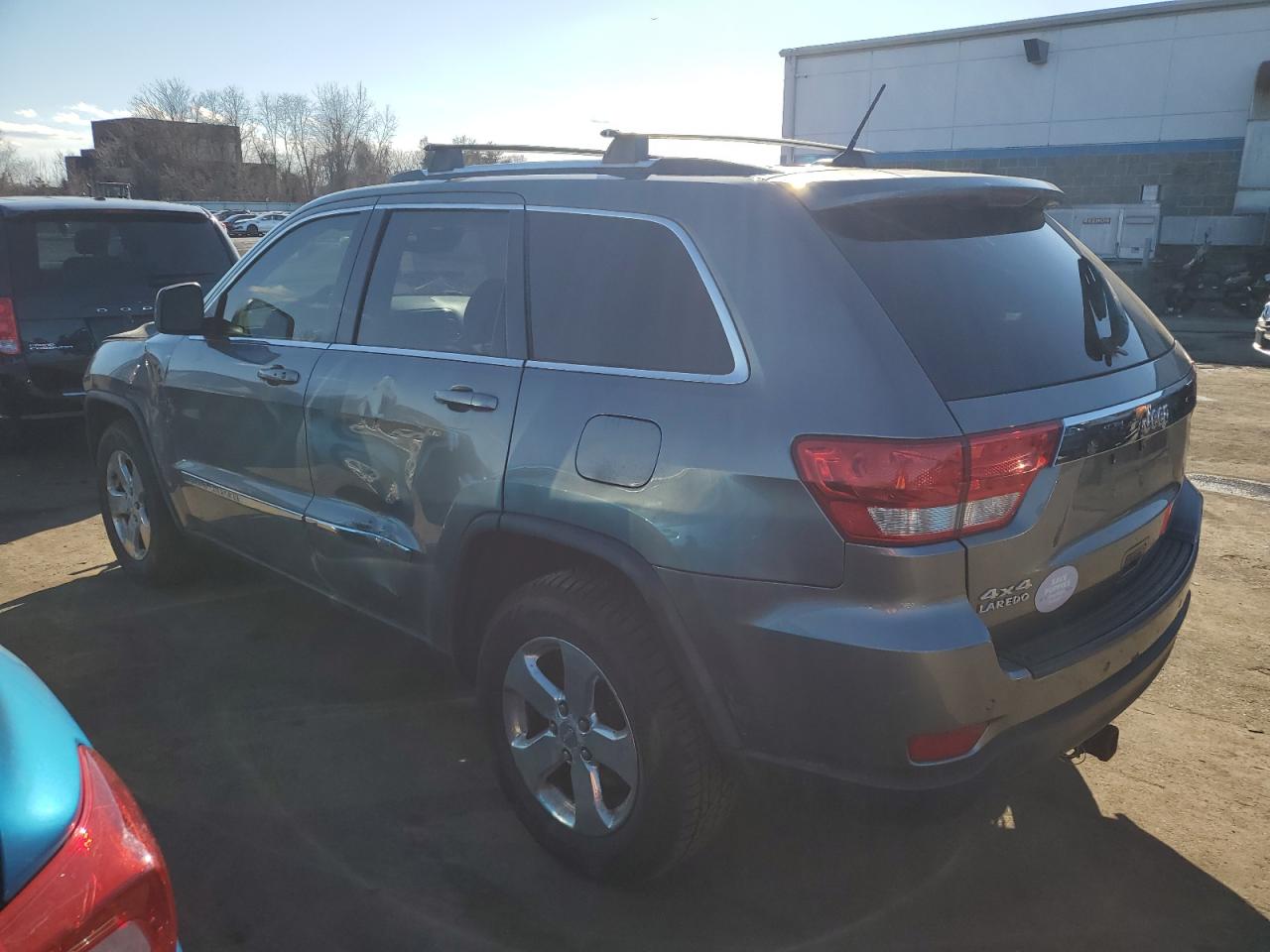2012 Jeep Grand Cherokee - Image 2