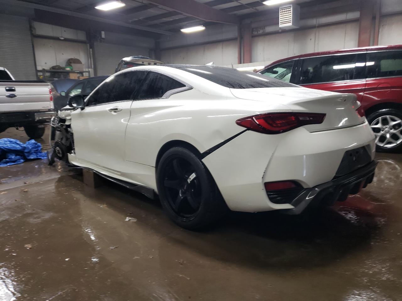 2017 Infiniti Q60 - Image 2