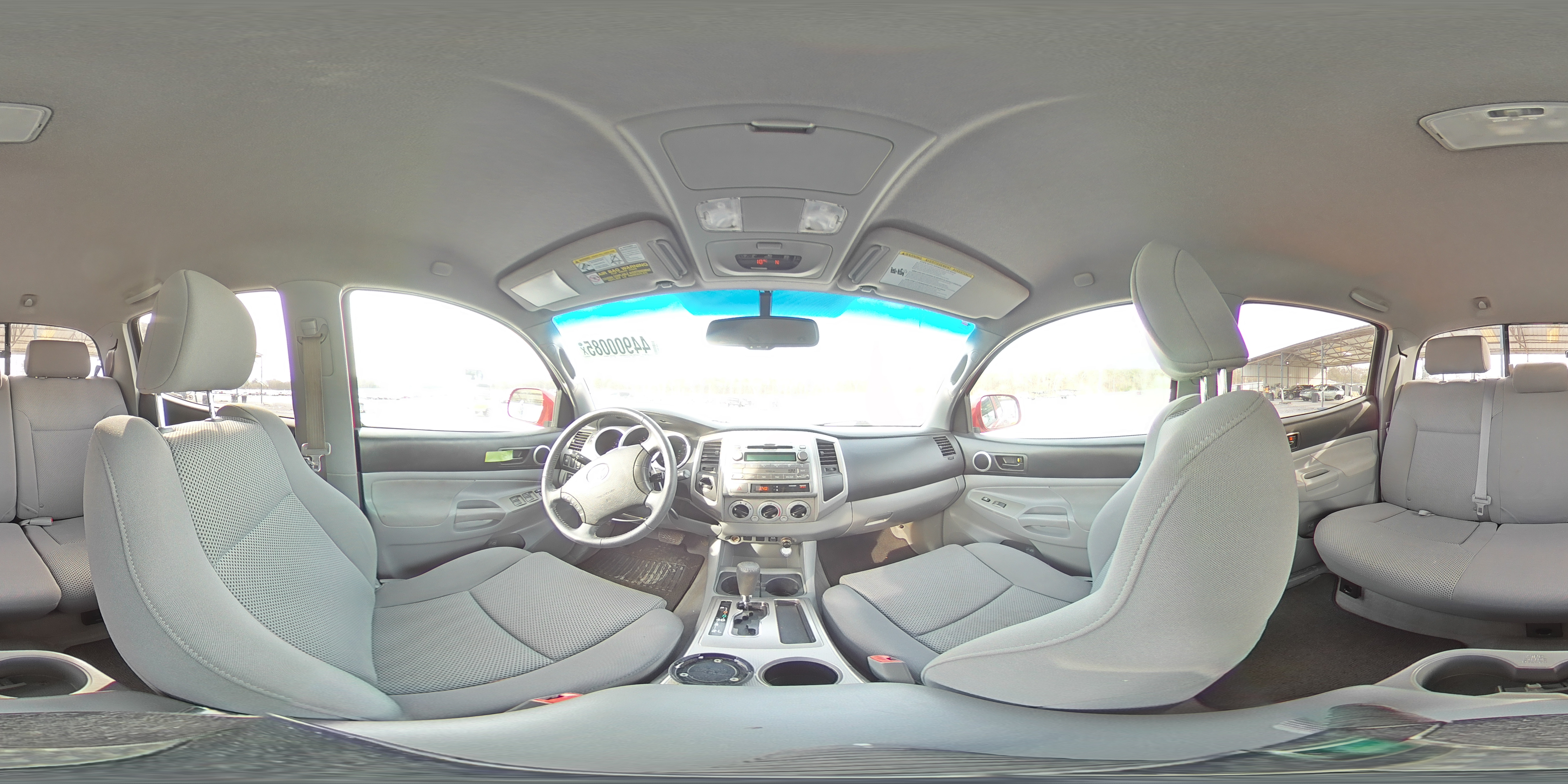 2010 Toyota Tacoma - Image 13