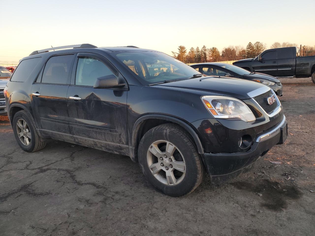 2011 GMC Acadia - Image 4