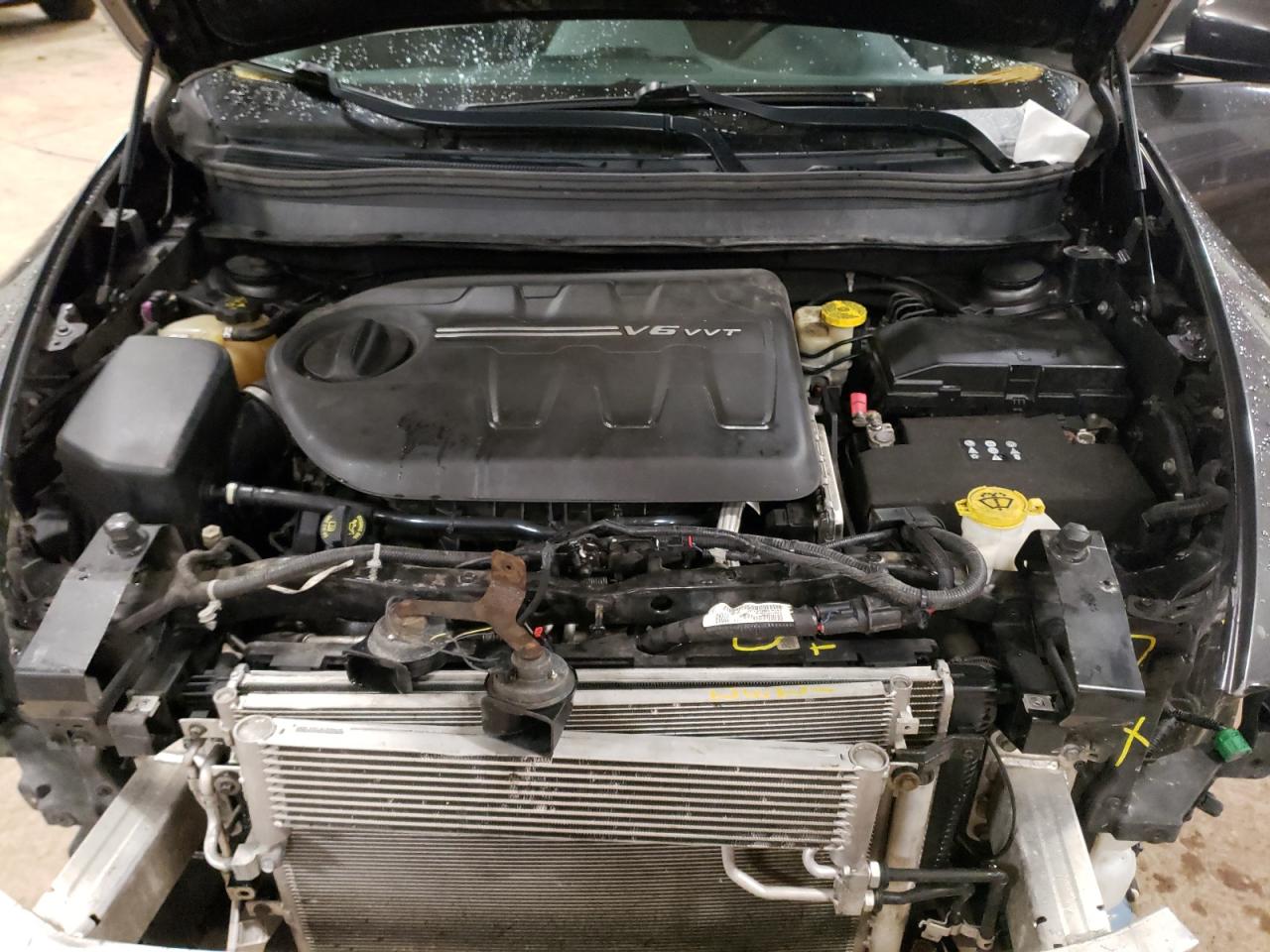 2015 Jeep Grand Cherokee - Image 12