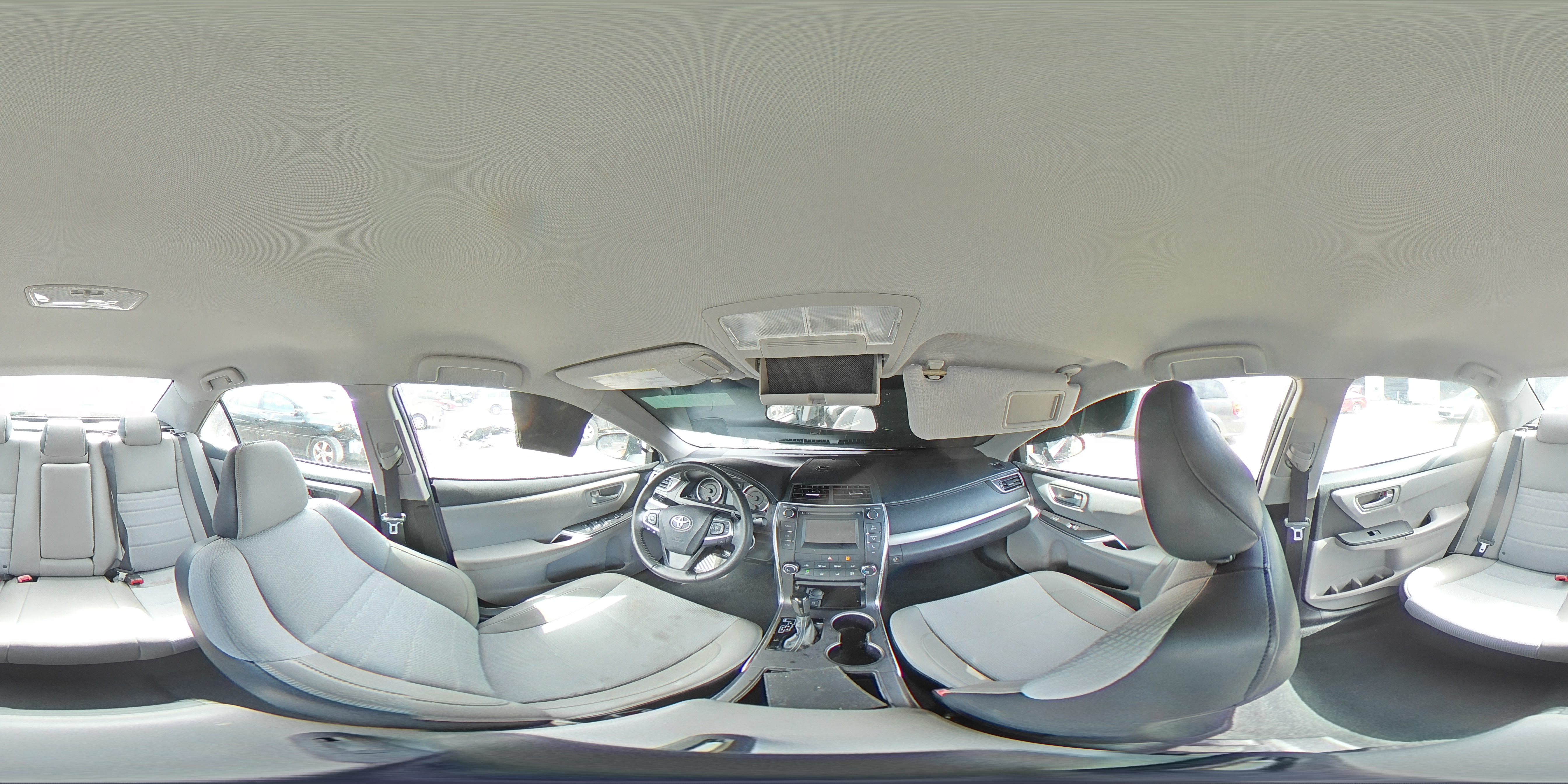2016 Toyota Camry - Image 14