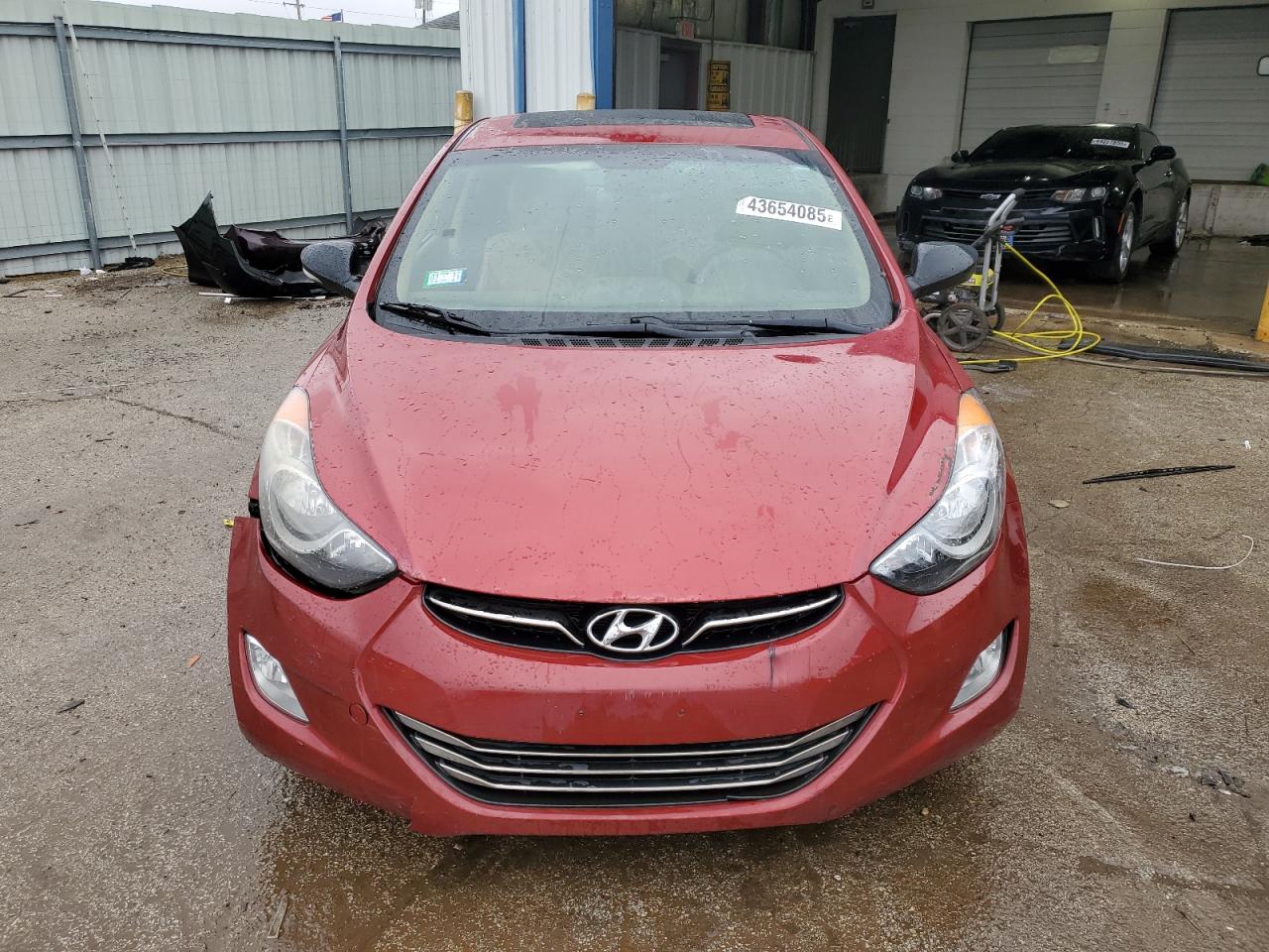 2013 Hyundai Elantra - Image 5