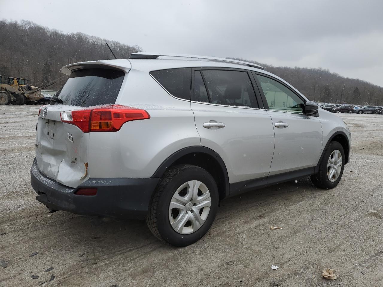 2015 Toyota RAV 4 - Image 3