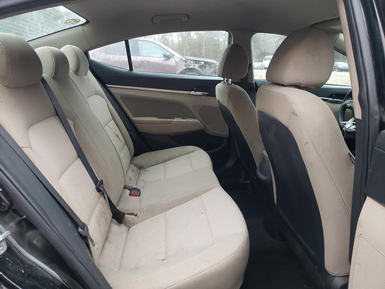 2020 Hyundai Elantra - Image 10