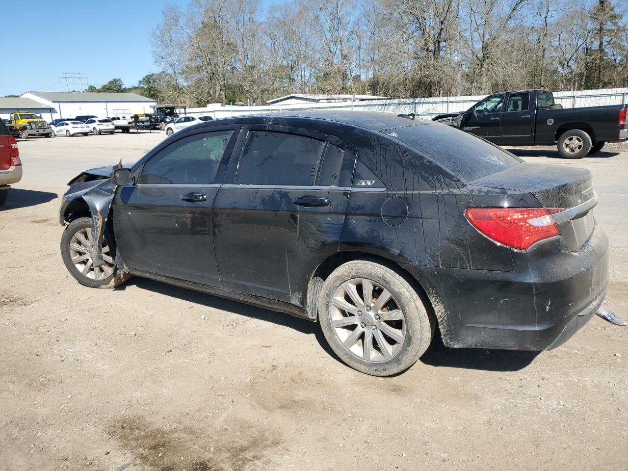 2012 Chrysler 200 - Image 2
