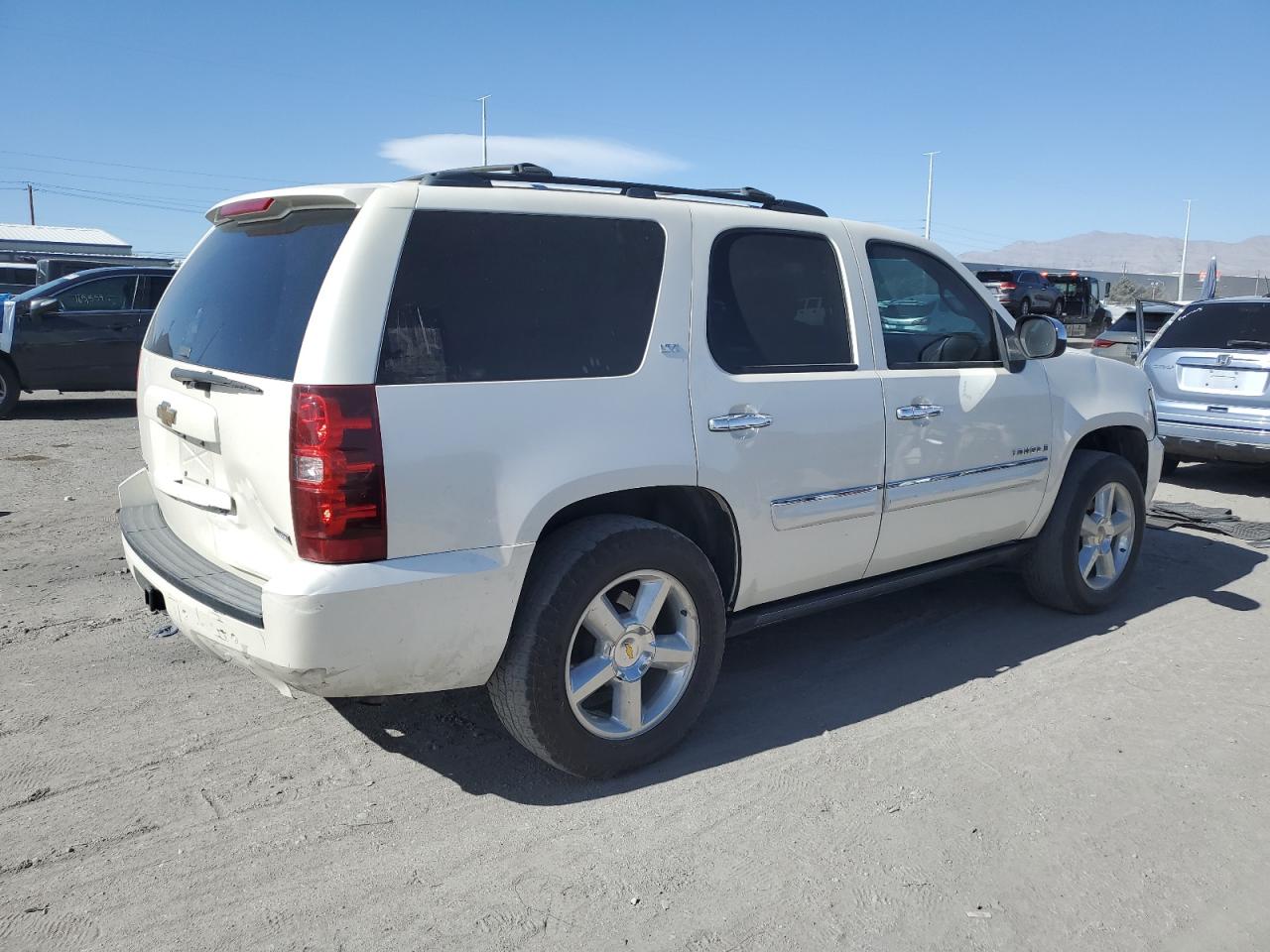 2008 Chevrolet Tahoe - Image 3