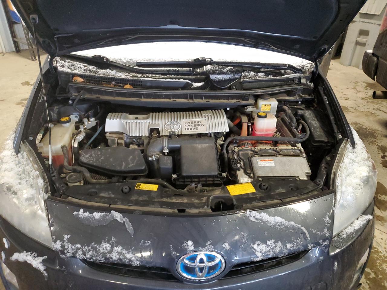 2011 Toyota Prius - Image 12