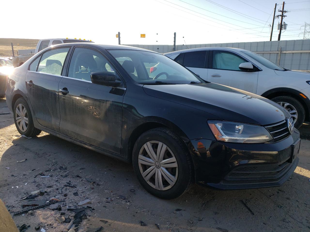 2017 Volkswagen Jetta - Image 4