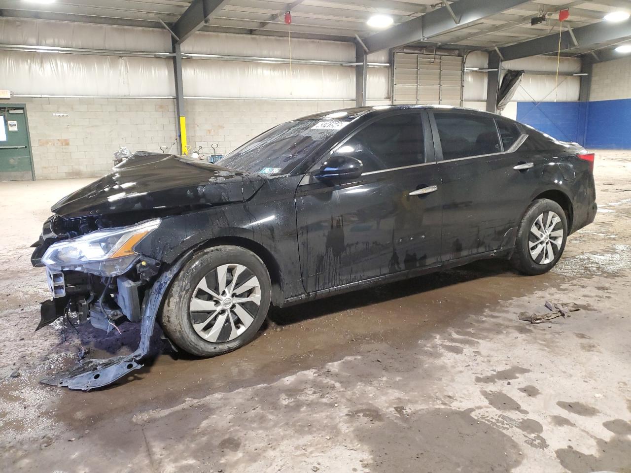 2020 Nissan Altima - Image 1