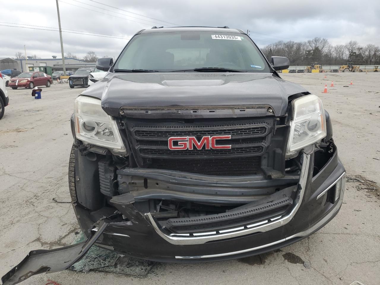 2016 GMC Terrain - Image 5
