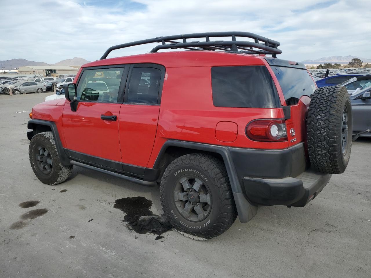 2012 Toyota FJ Cruiser - Image 2