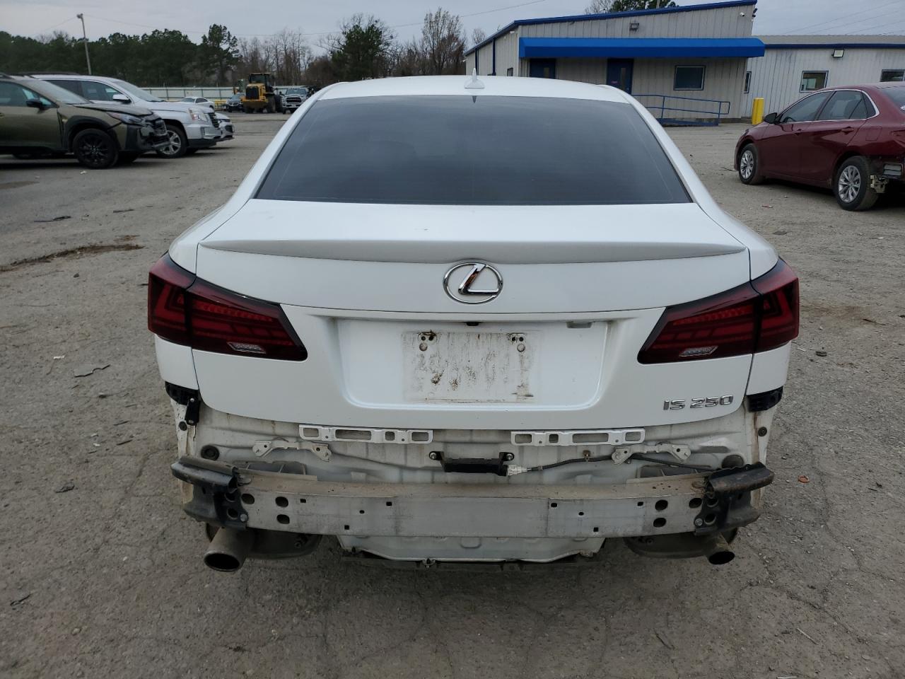 2012 Lexus IS - Image 6