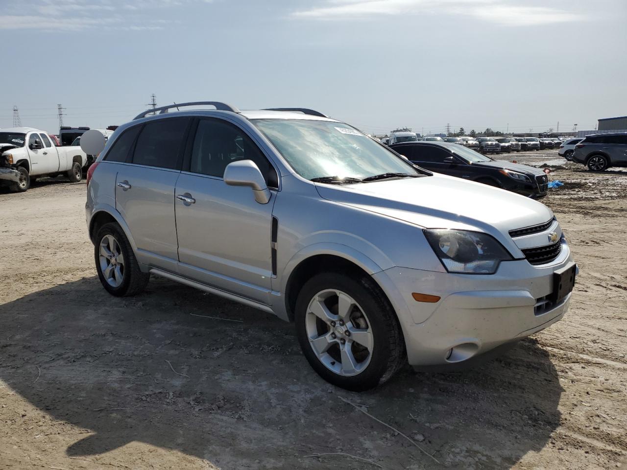 2015 Chevrolet Captiva - Image 4