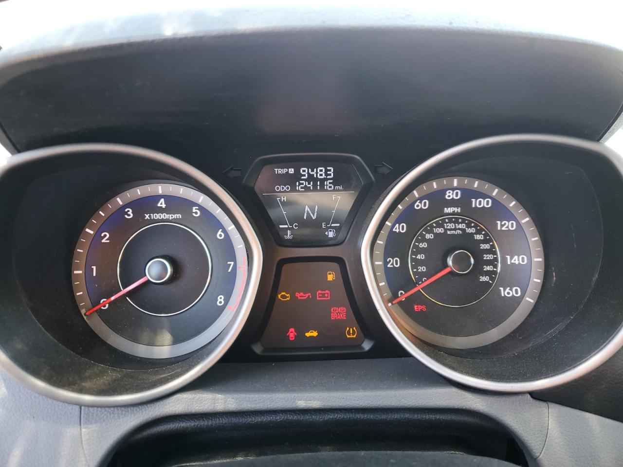 2013 Hyundai Elantra - Image 9