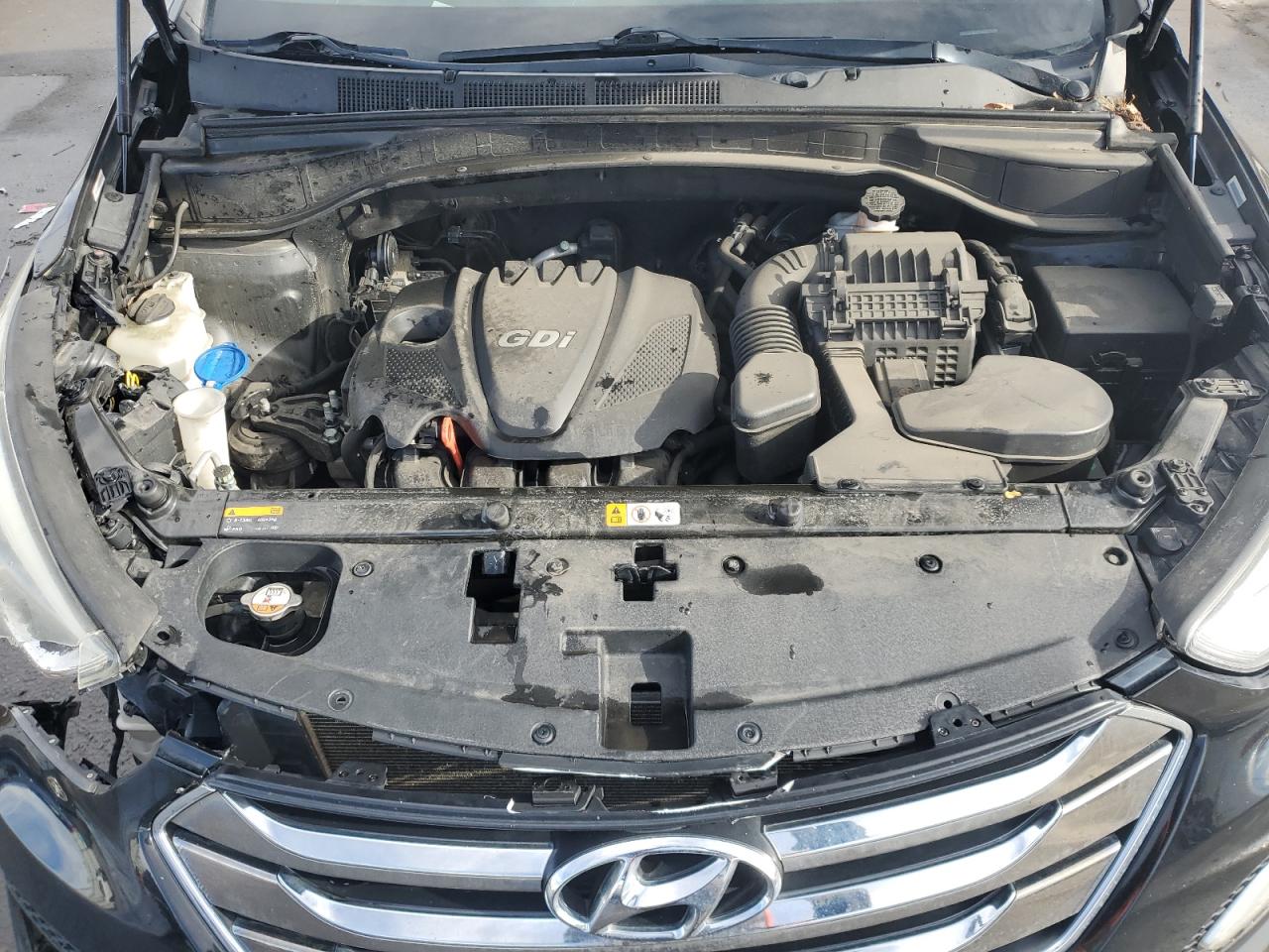 2014 Hyundai Santa Fe - Image 12