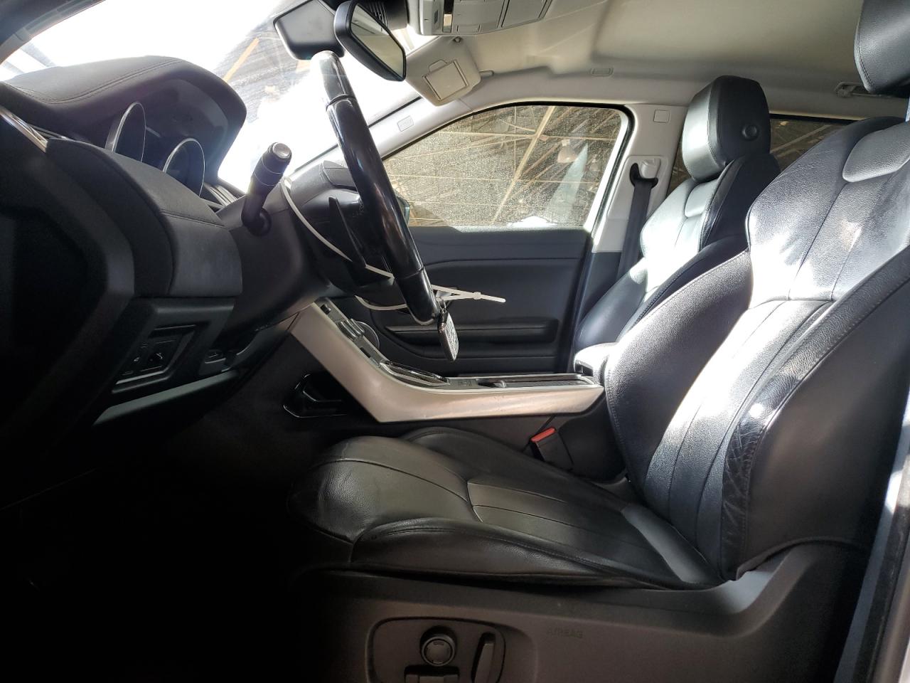 2017 Land Rover Range Rover - Image 7
