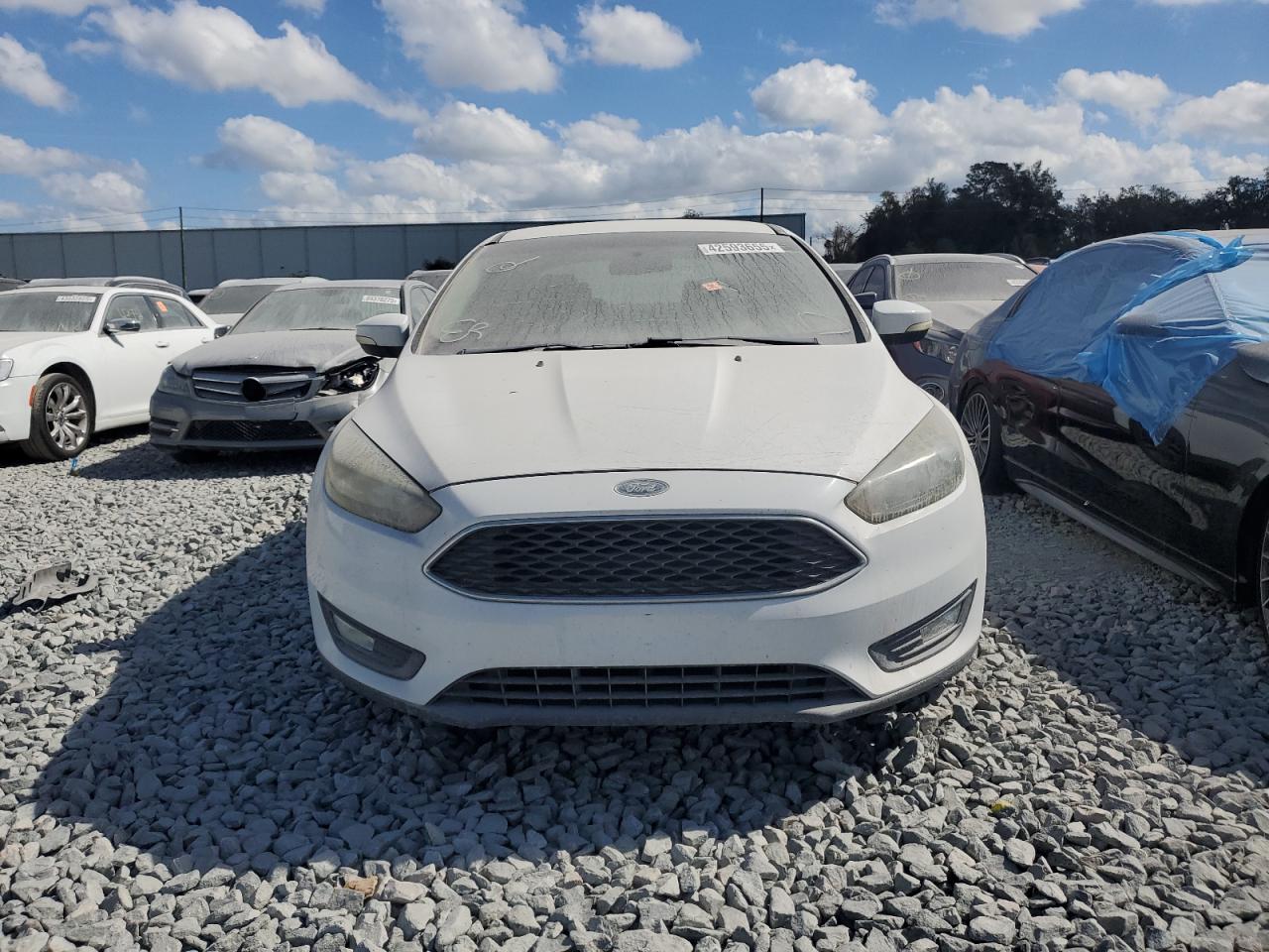 2016 Ford Focus - Image 5