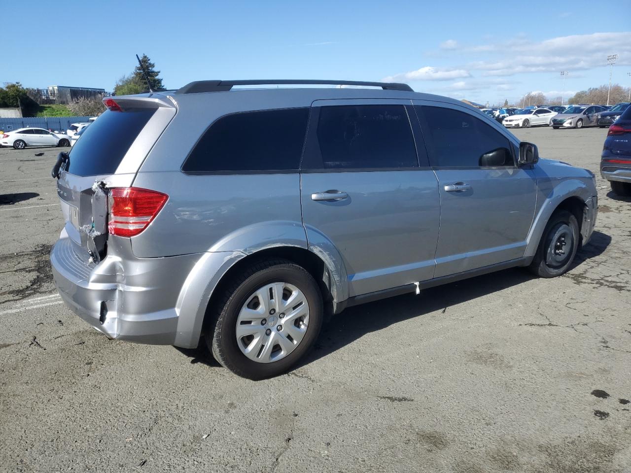 2019 Dodge Journey - Image 3
