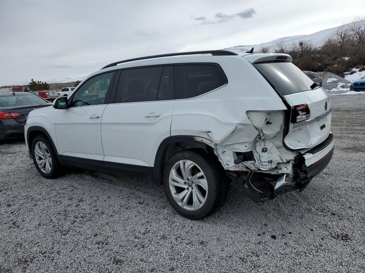 2021 Volkswagen Atlas - Image 2