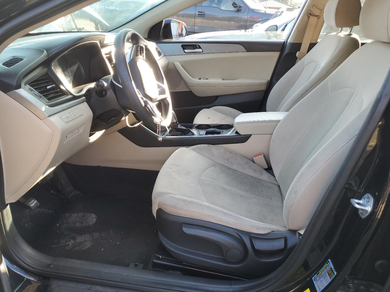 2018 Hyundai Sonata - Image 7