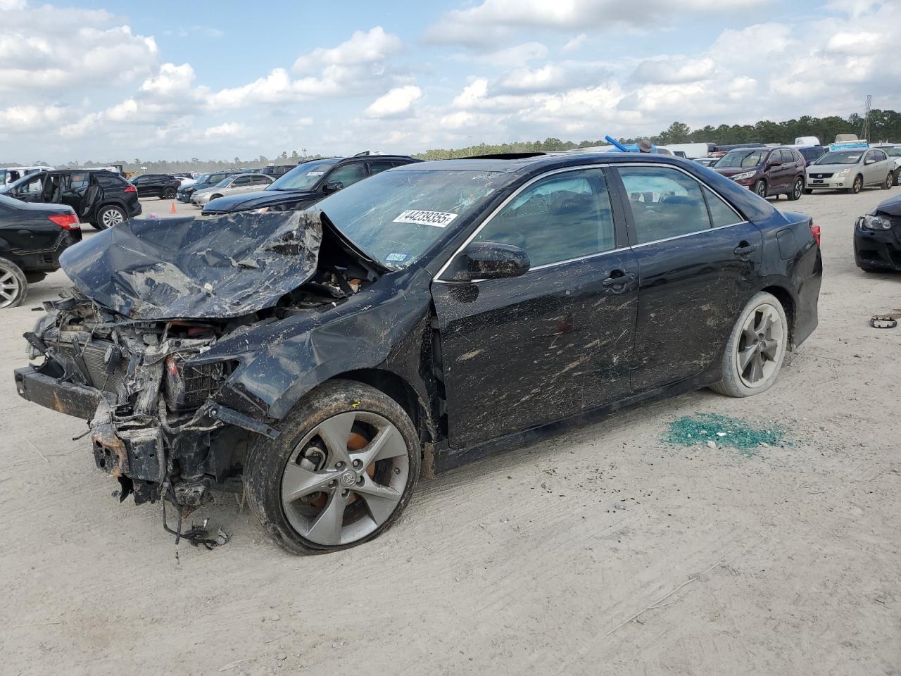 2014 Toyota Camry - Image 1