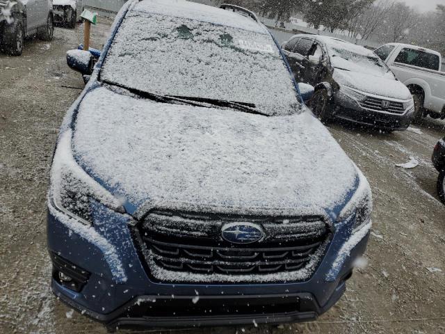  SUBARU FORESTER 2024 Granatowy