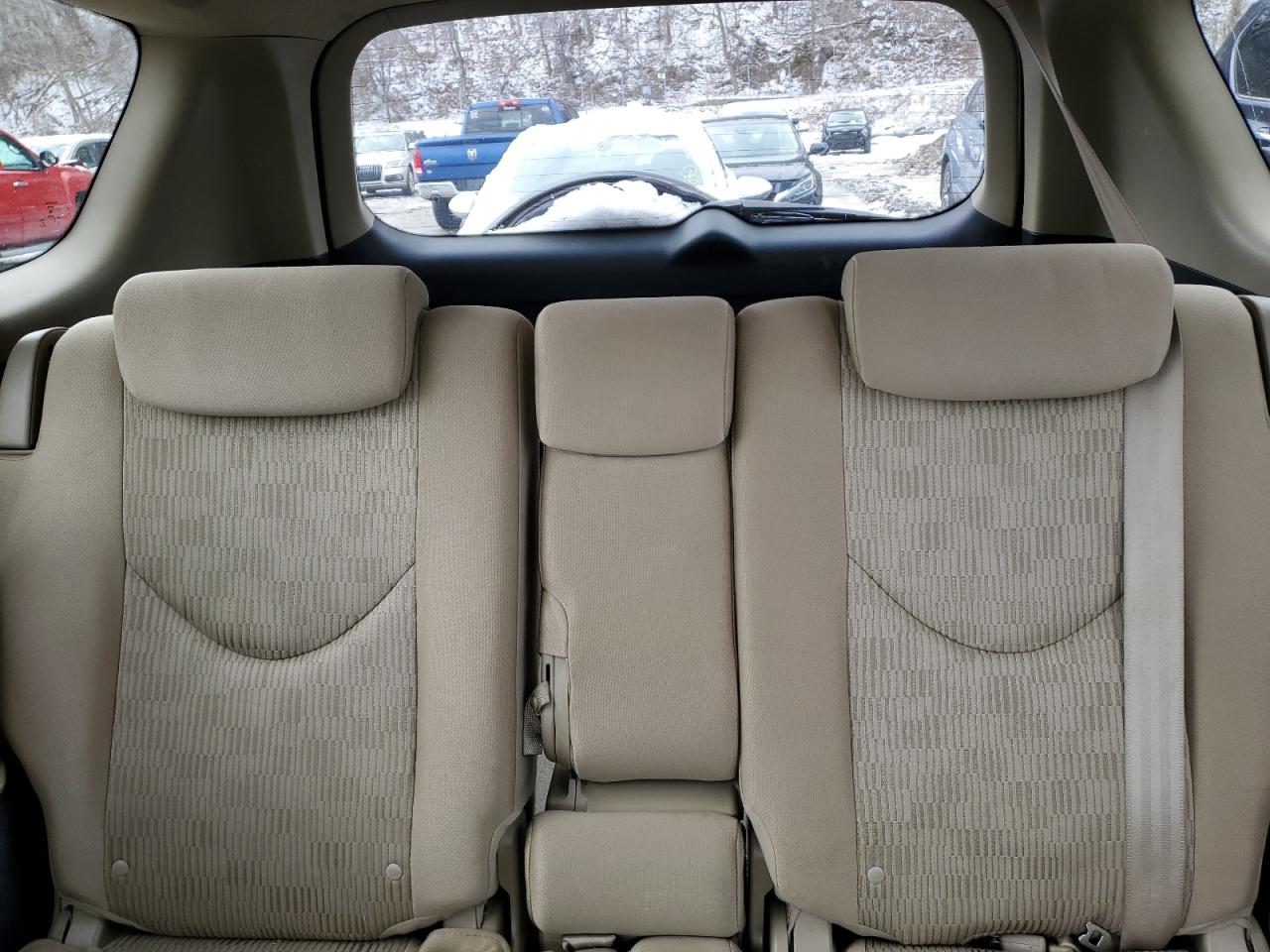 2010 Toyota RAV 4 - Image 10
