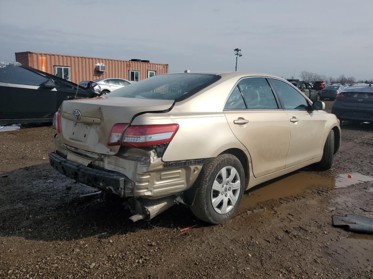 2010 Toyota Camry - Image 3
