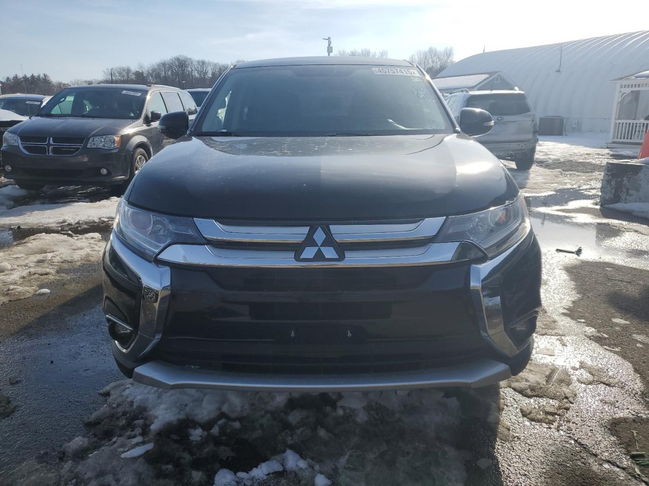2017 Mitsubishi Outlander - Image 5