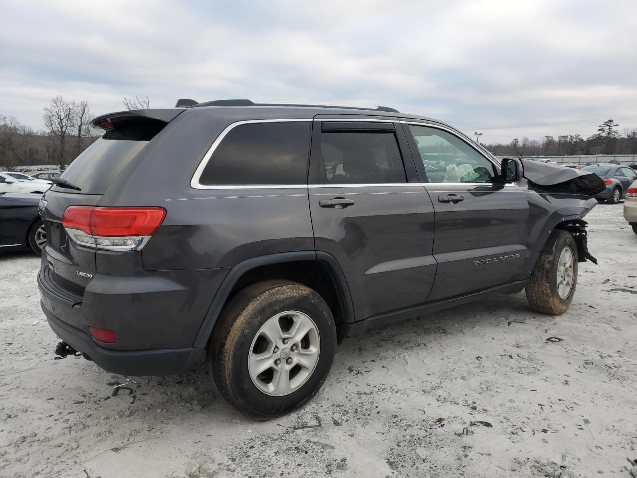 2017 Jeep Grand Cherokee - Image 3