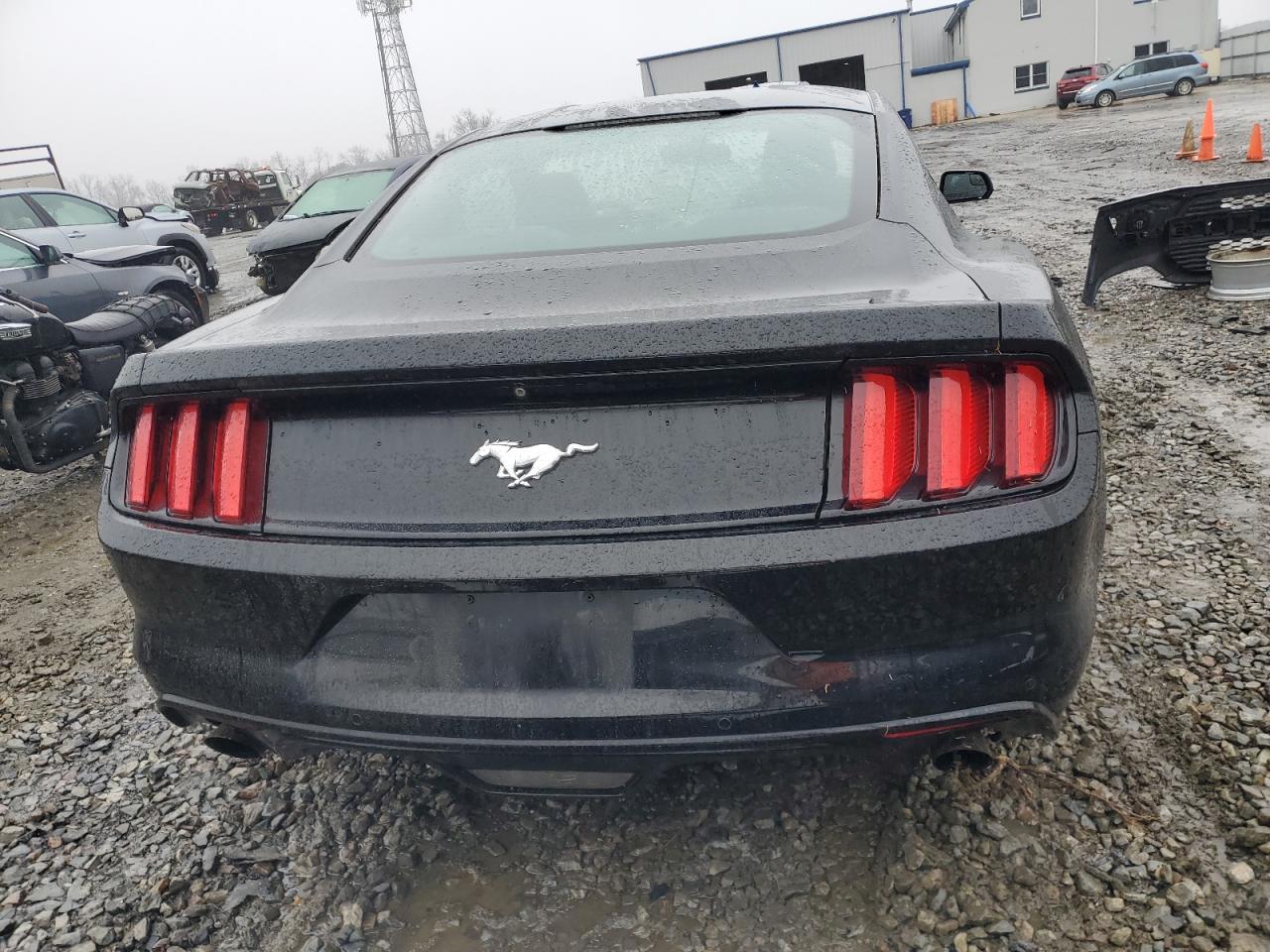 2015 Ford Mustang - Image 6