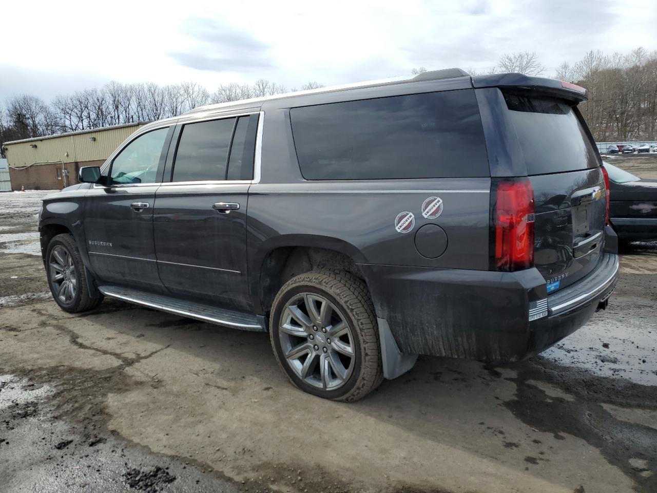 2018 Chevrolet Suburban - Image 2
