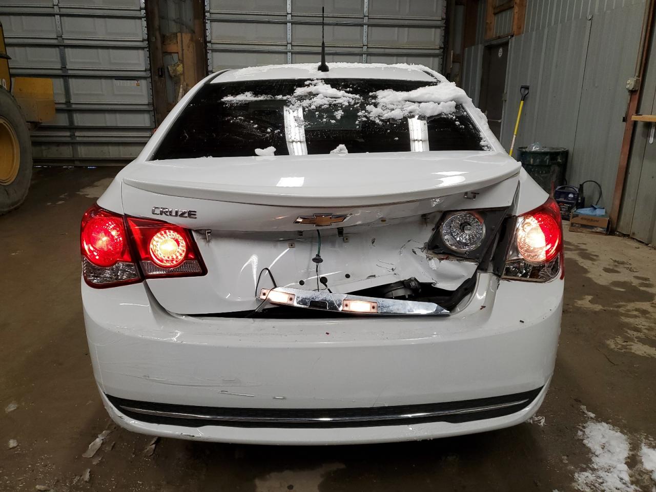 2013 Chevrolet Cruze - Image 6