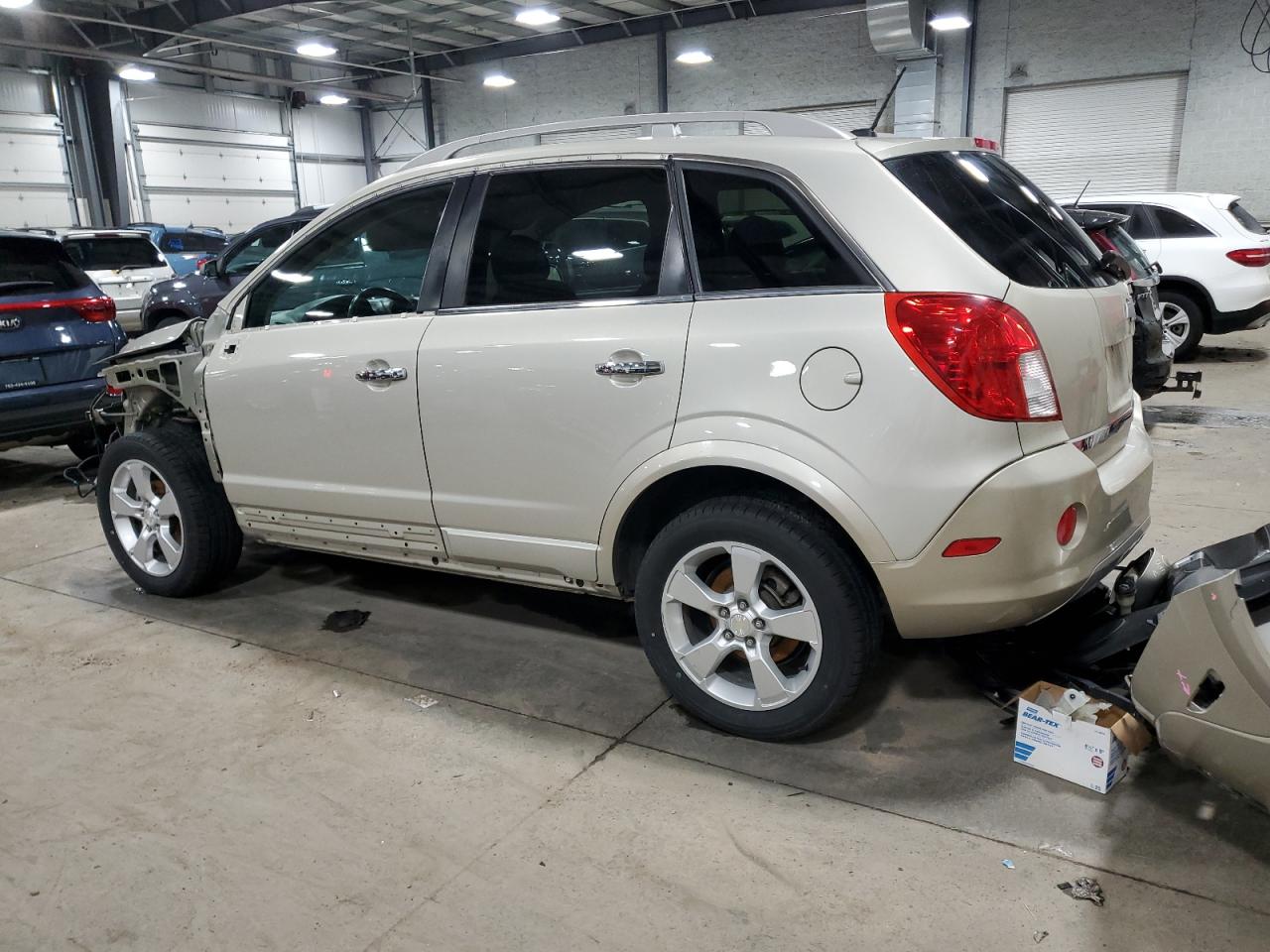 2014 Chevrolet Captiva - Image 2