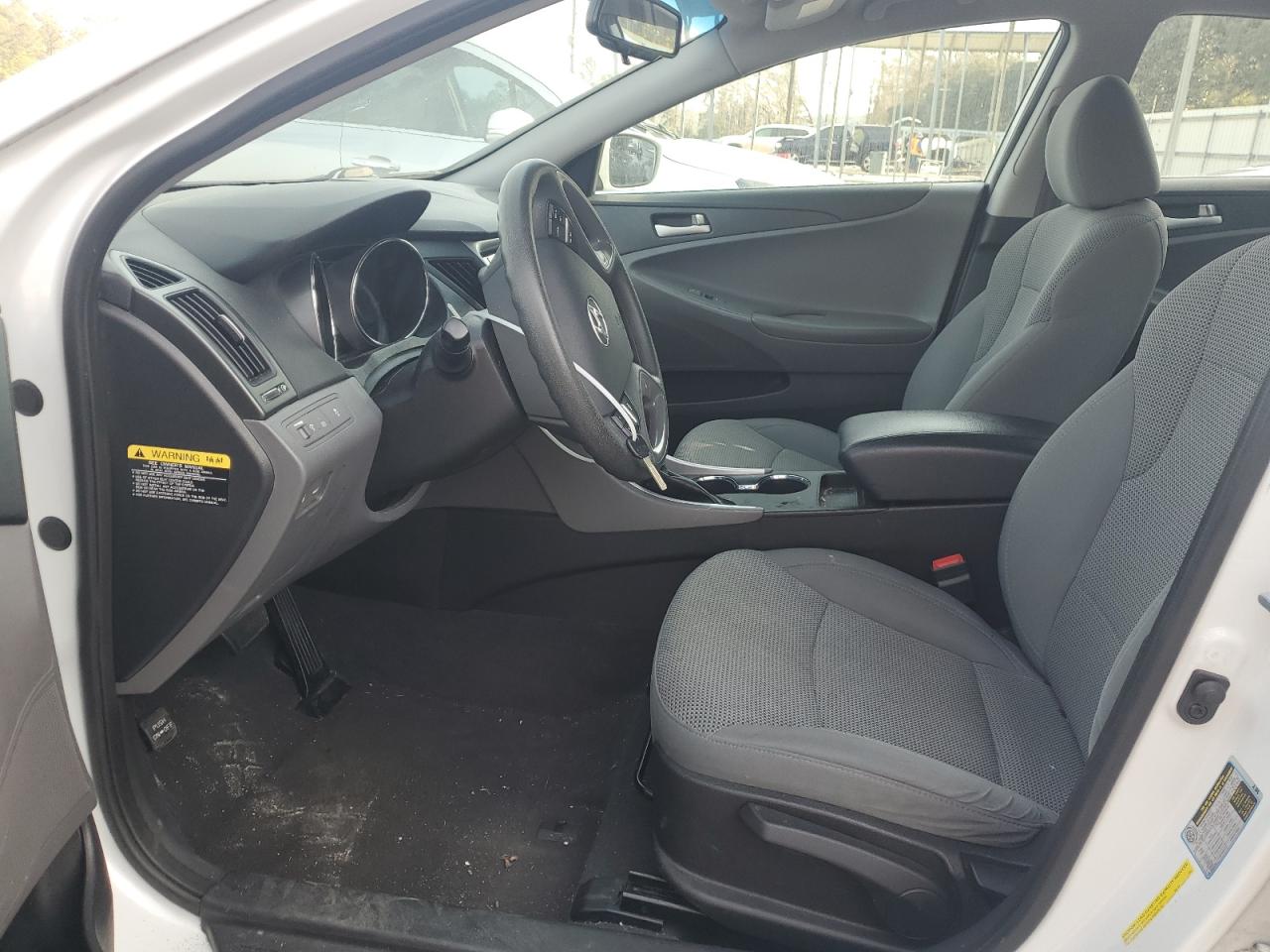 2014 Hyundai Sonata - Image 7