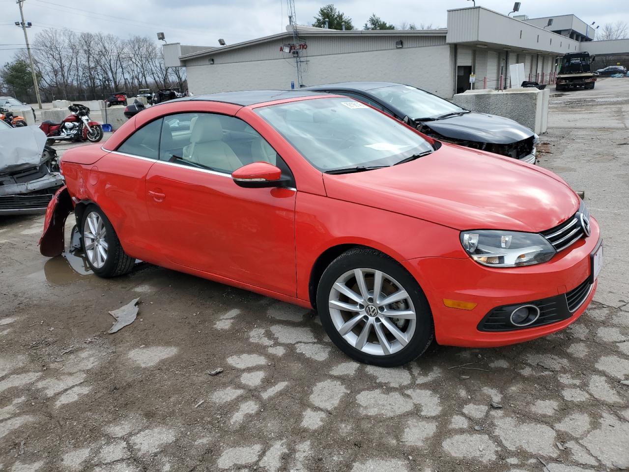 2016 Volkswagen Eos - Image 4