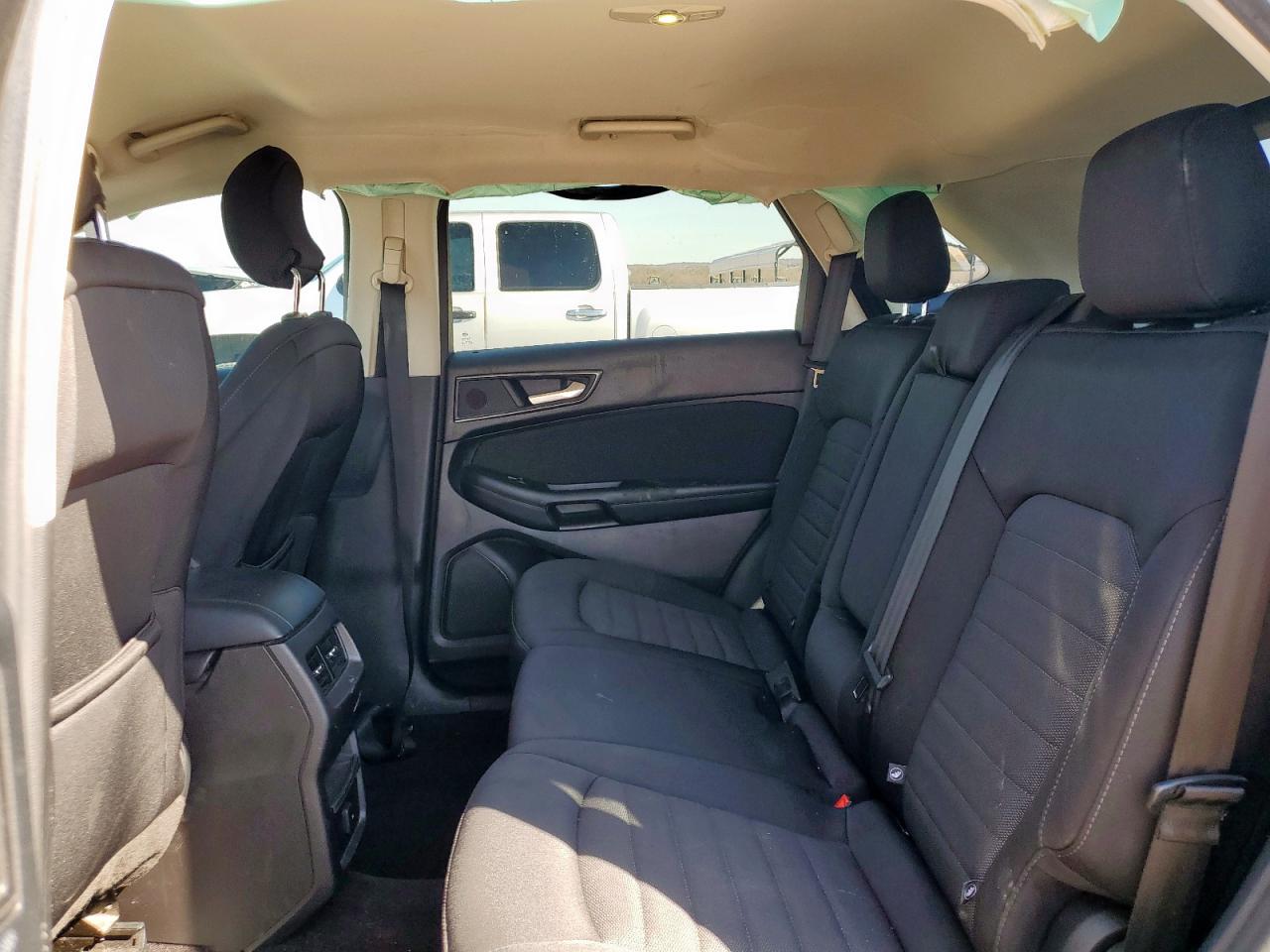 2015 Ford Edge - Image 11