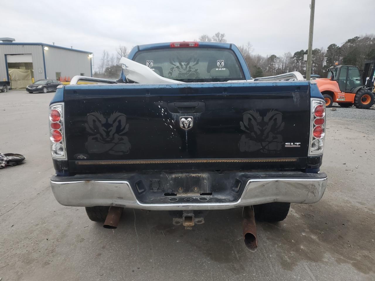 2006 Dodge RAM - Image 6