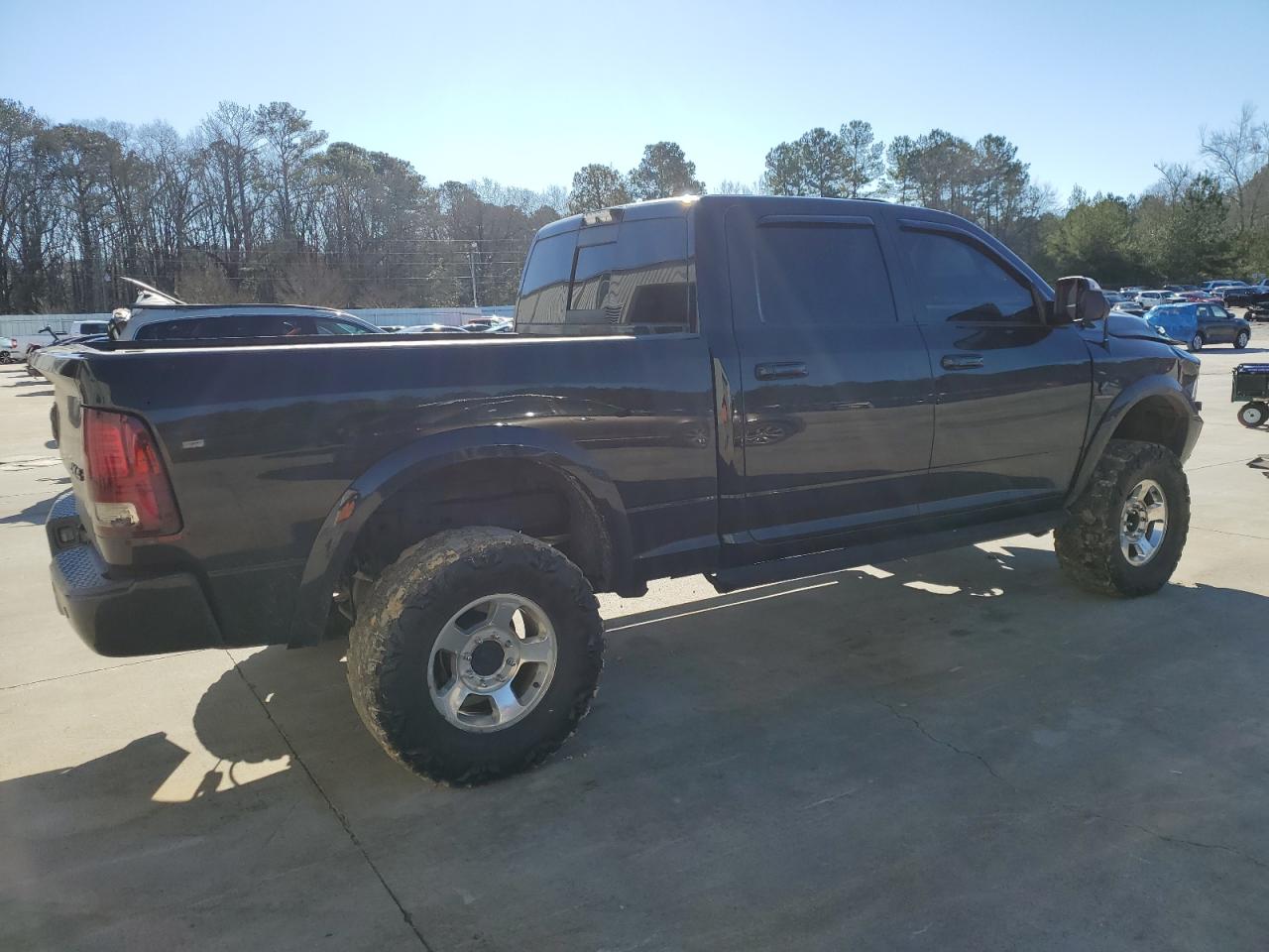 2017 RAM 2500 - Image 3