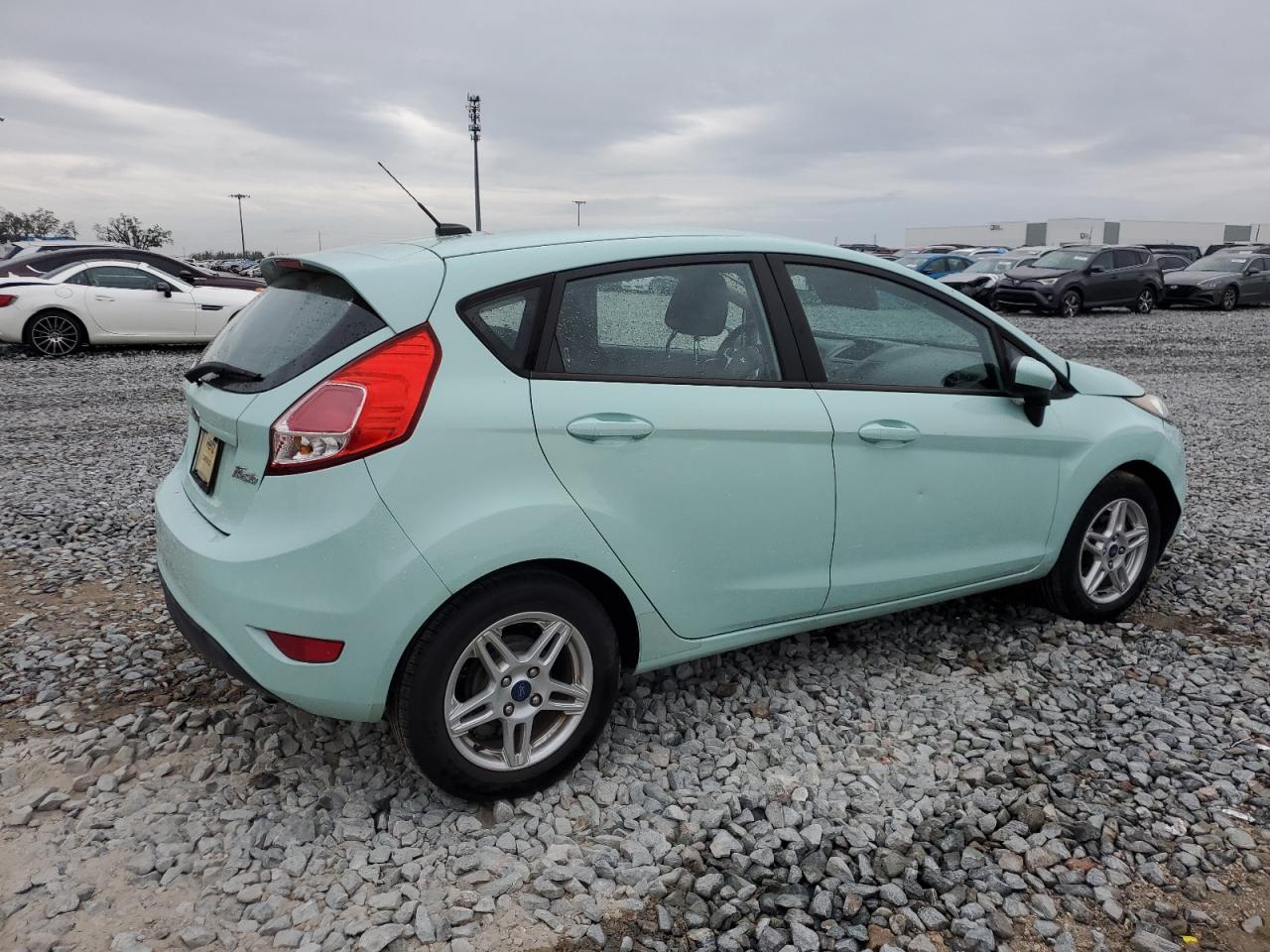 2017 Ford Fiesta - Image 3