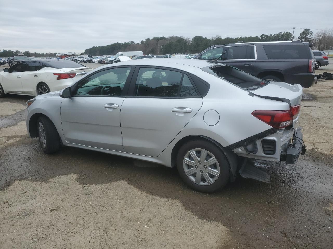 2021 Kia Rio - Image 2