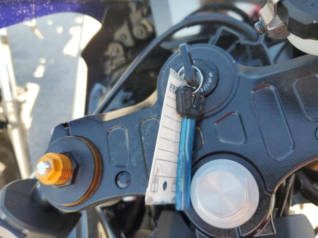  YAMAHA YZFR7 2025 Синий