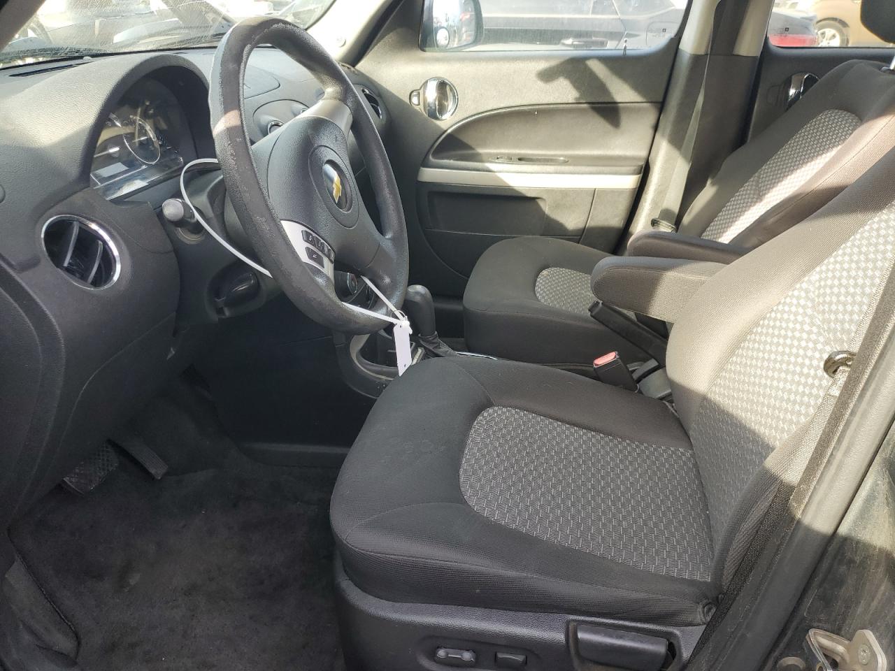 2011 Chevrolet HHR - Image 7