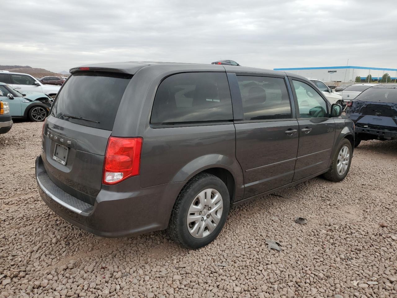 2016 Dodge Caravan - Image 3