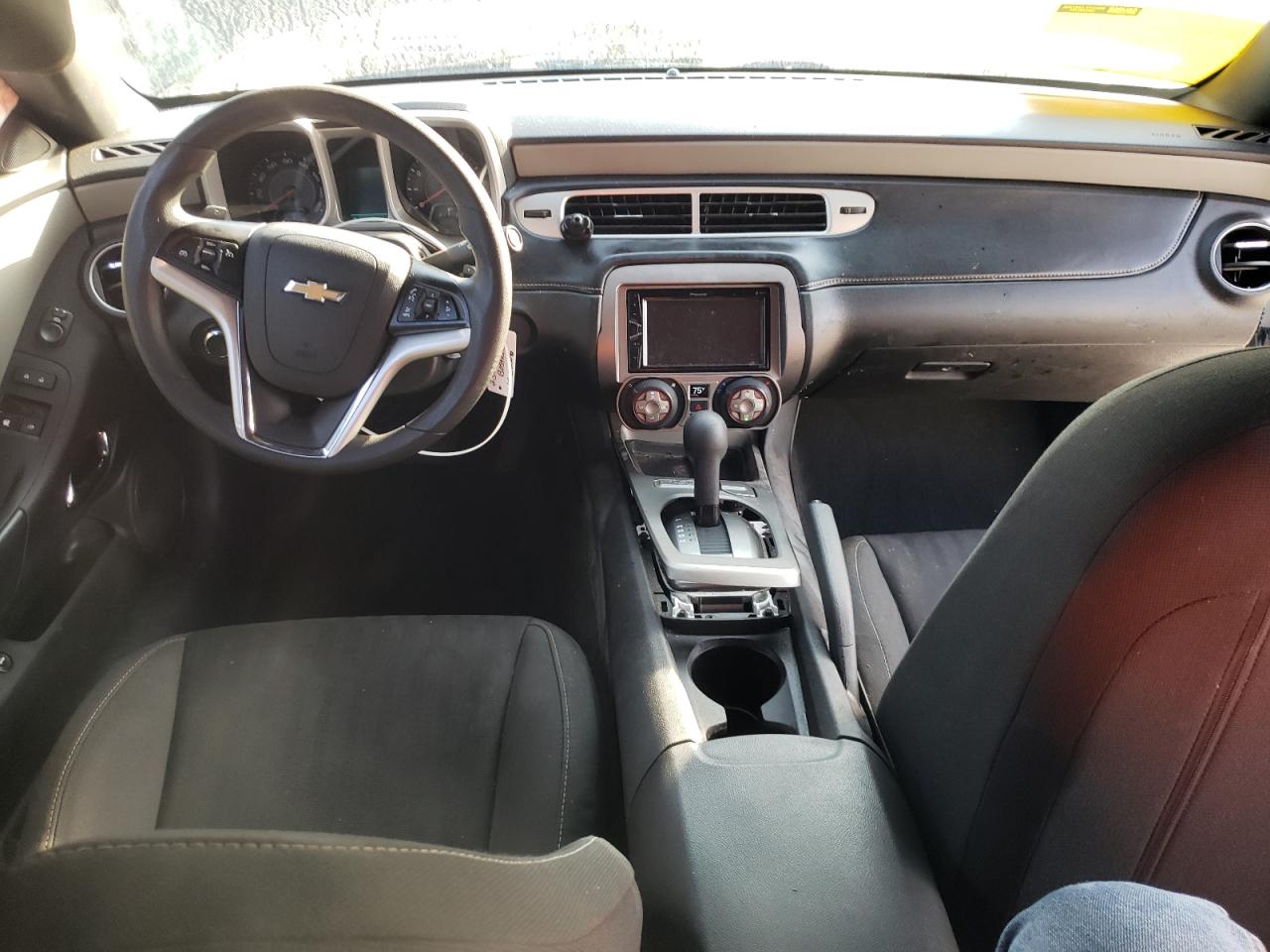 2015 Chevrolet Camaro - Image 8