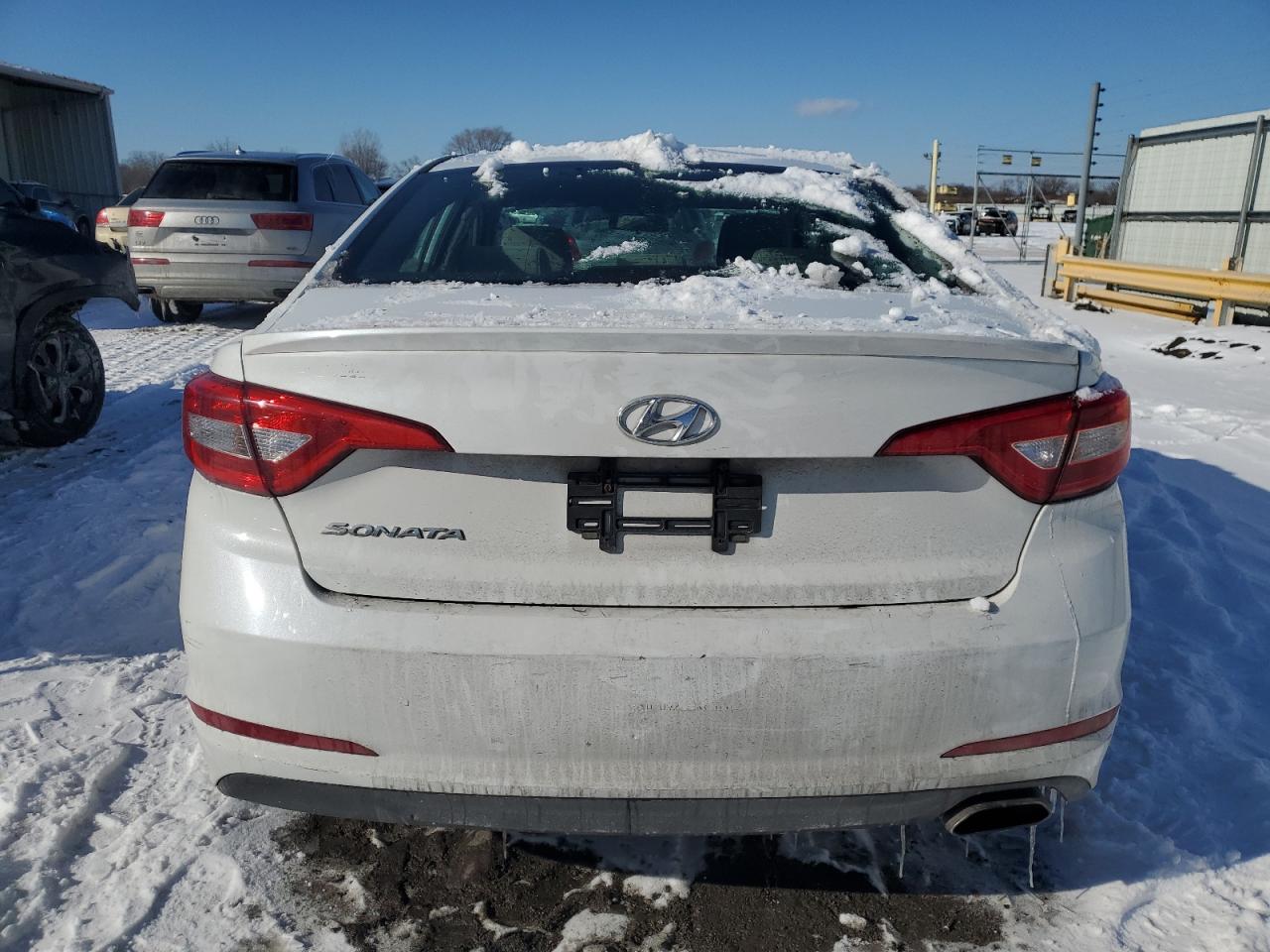 2017 Hyundai Sonata - Image 6