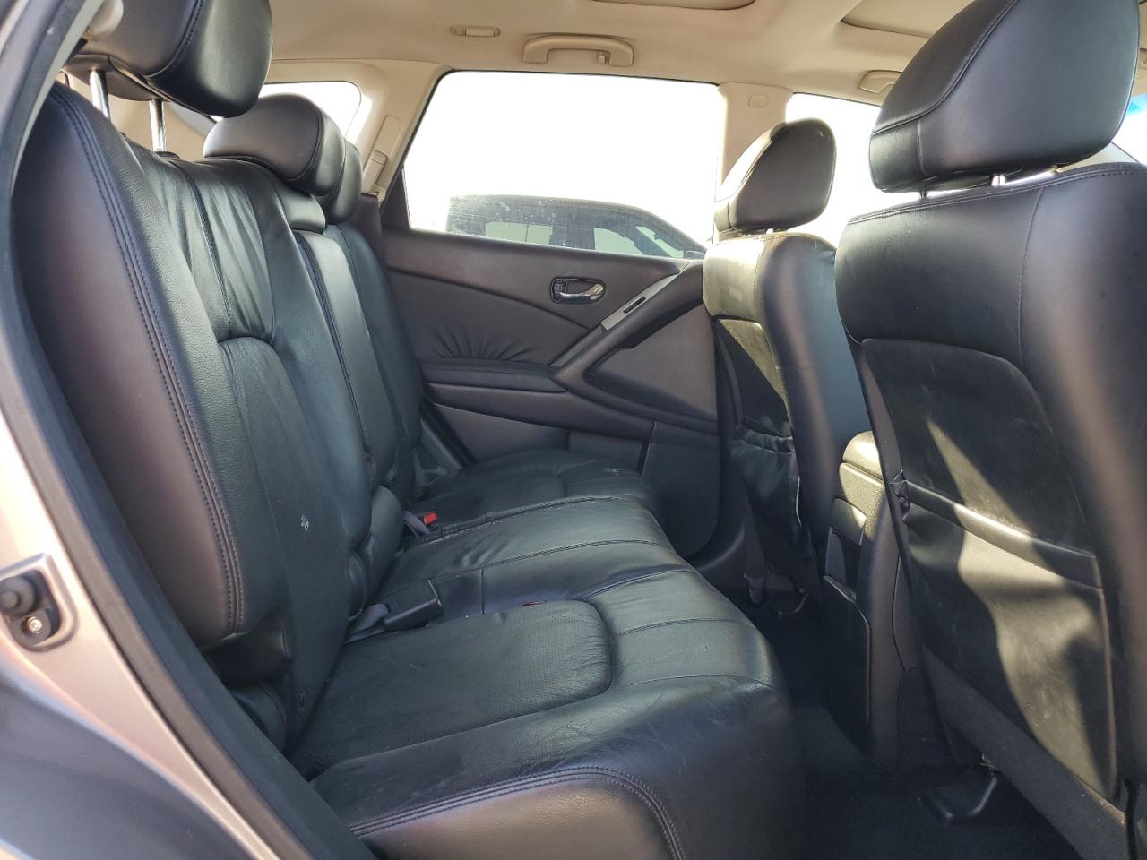 2010 Nissan Murano - Image 11